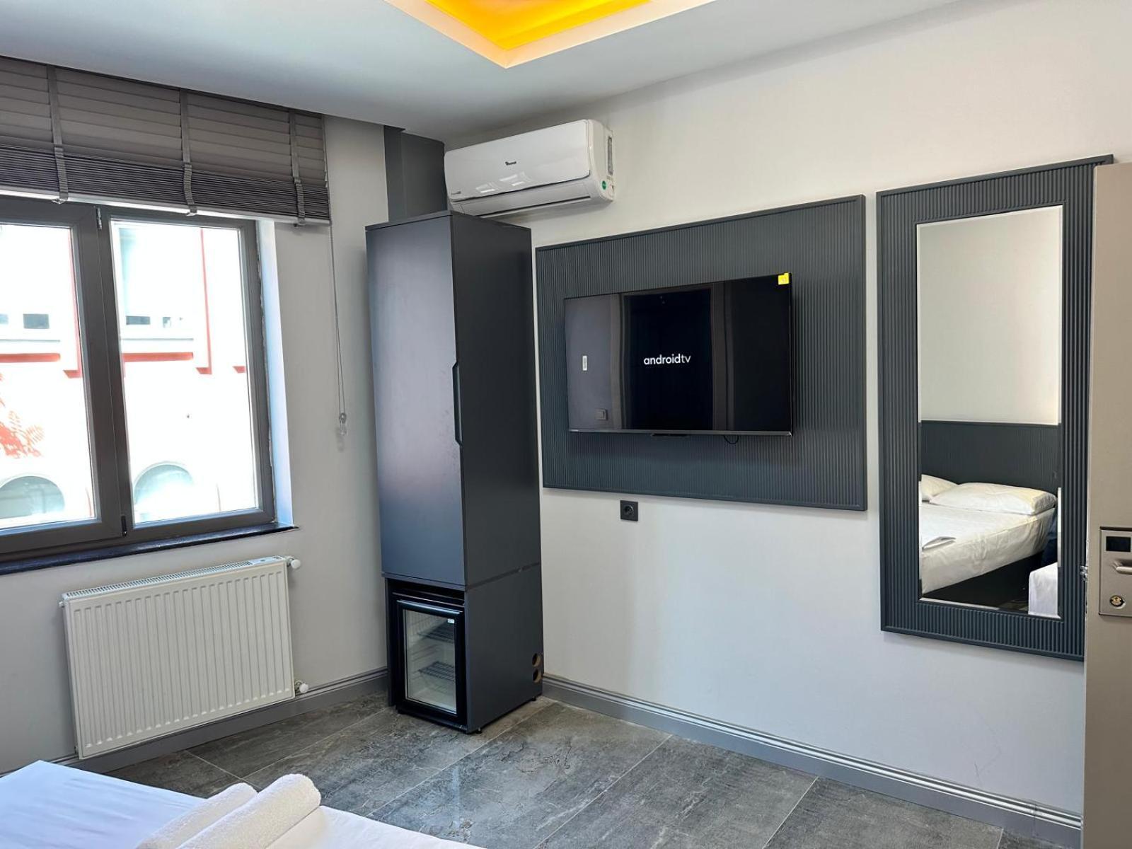 Grand Fm Hotel Istanbul Bagian luar foto