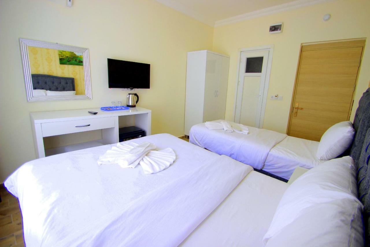 Grand Fm Hotel Istanbul Bagian luar foto