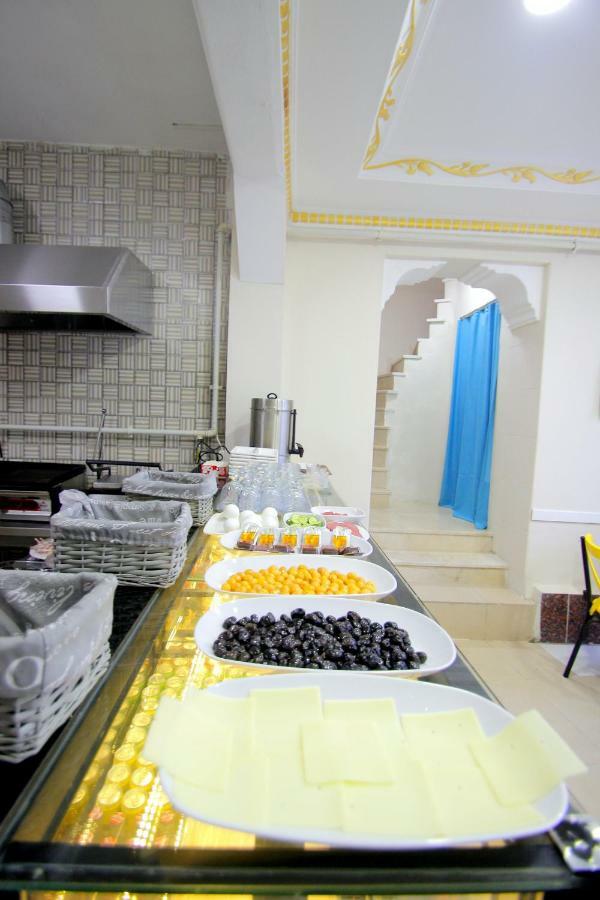 Grand Fm Hotel Istanbul Bagian luar foto